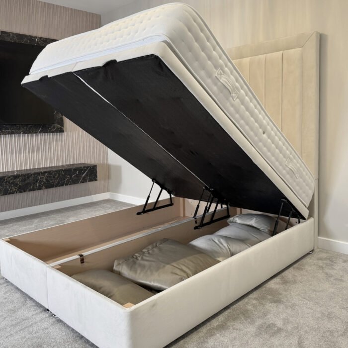 Richardson Royale Ottoman Bed - Image 2